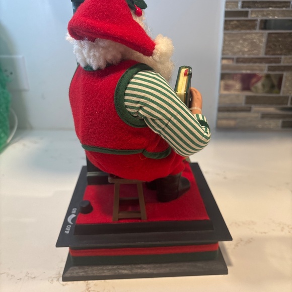 1993 Vintage Holiday Creations Santa At Grandfather Clock tested - Picture 6 of 7